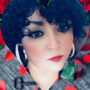 Meet your Posher, Isabel